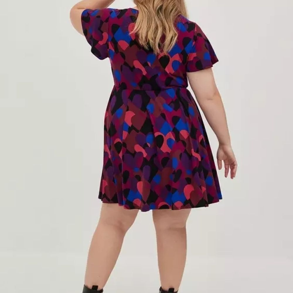 Multi Heart Flutter Mini Dress | Studio Knit V-Neck Size 2 NWOT image 2